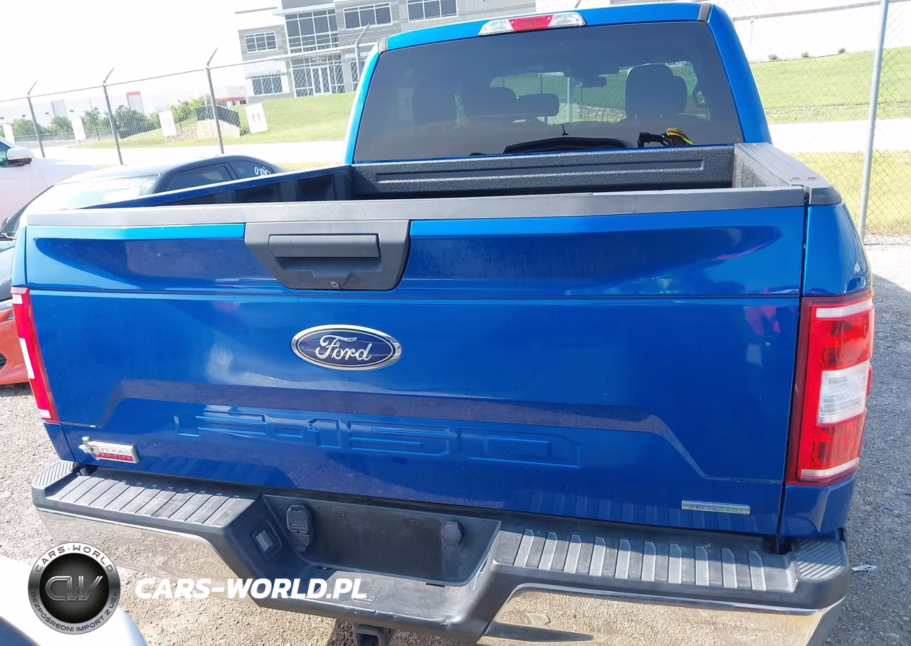 2018 Ford F-150 Xlt VIN:1FTEW1CP8JKD31370 - 16