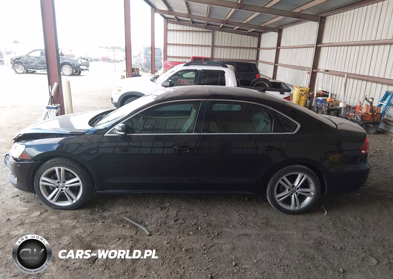 2014 Volkswagen Passat 2.0L Tdi Se VIN:1VWBN7A30EC115437 - 14