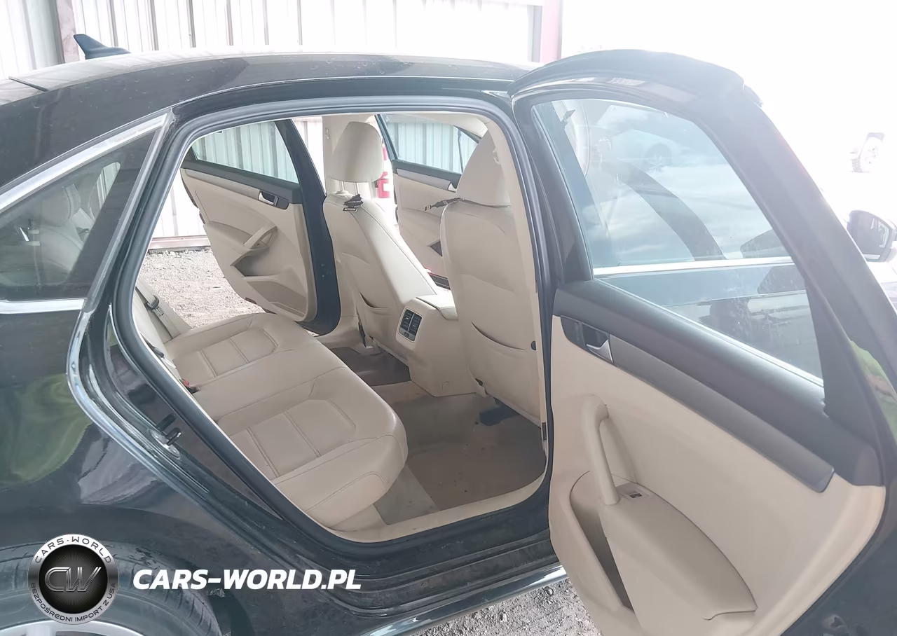 2014 Volkswagen Passat 2.0L Tdi Se VIN:1VWBN7A30EC115437 - 8