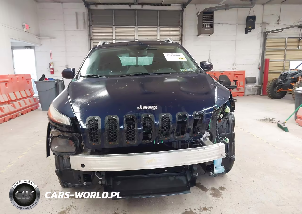 2014 Jeep Cherokee Latitude VIN:1C4PJMCB2EW266365 - 12