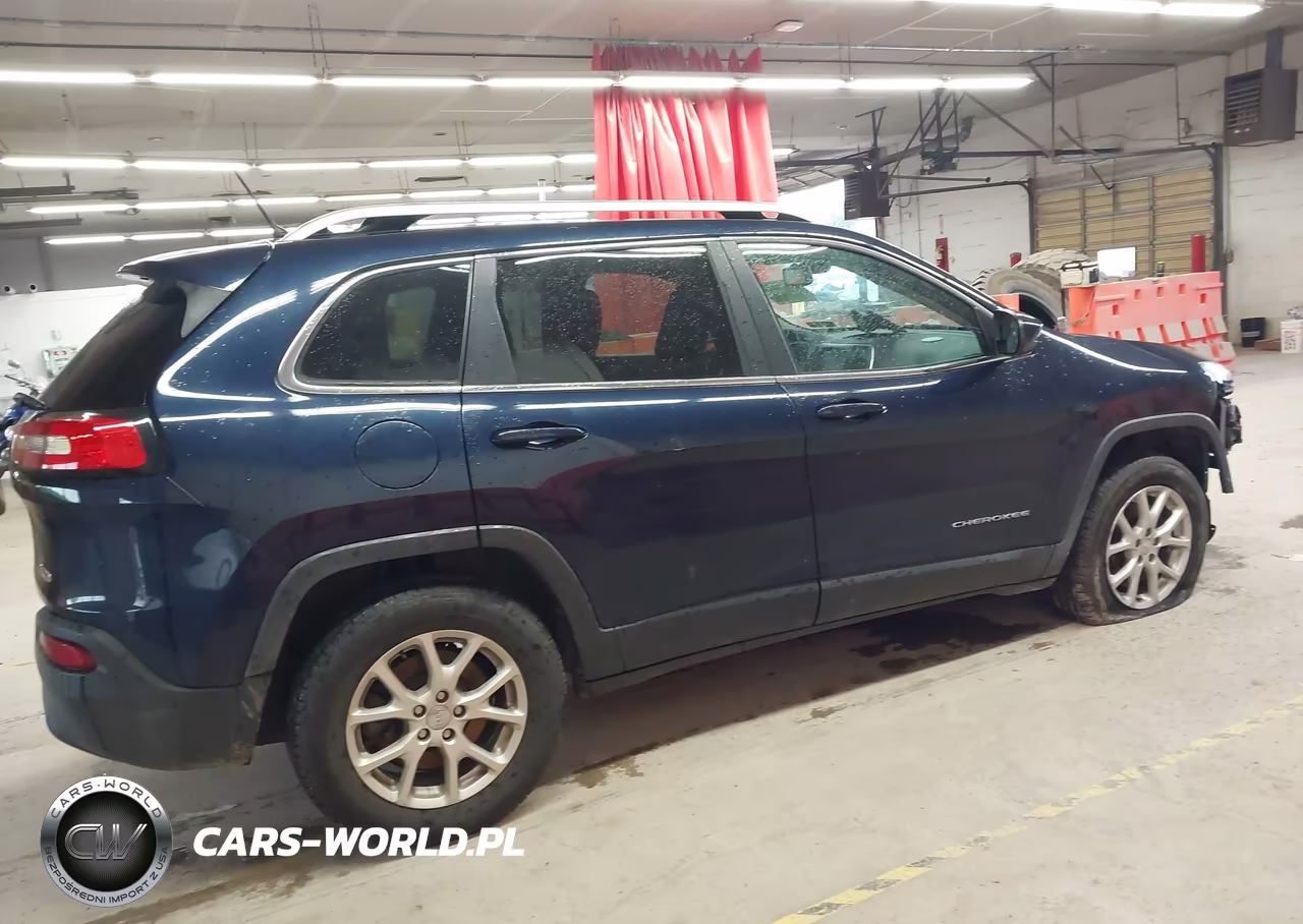 2014 Jeep Cherokee Latitude VIN:1C4PJMCB2EW266365 - 13