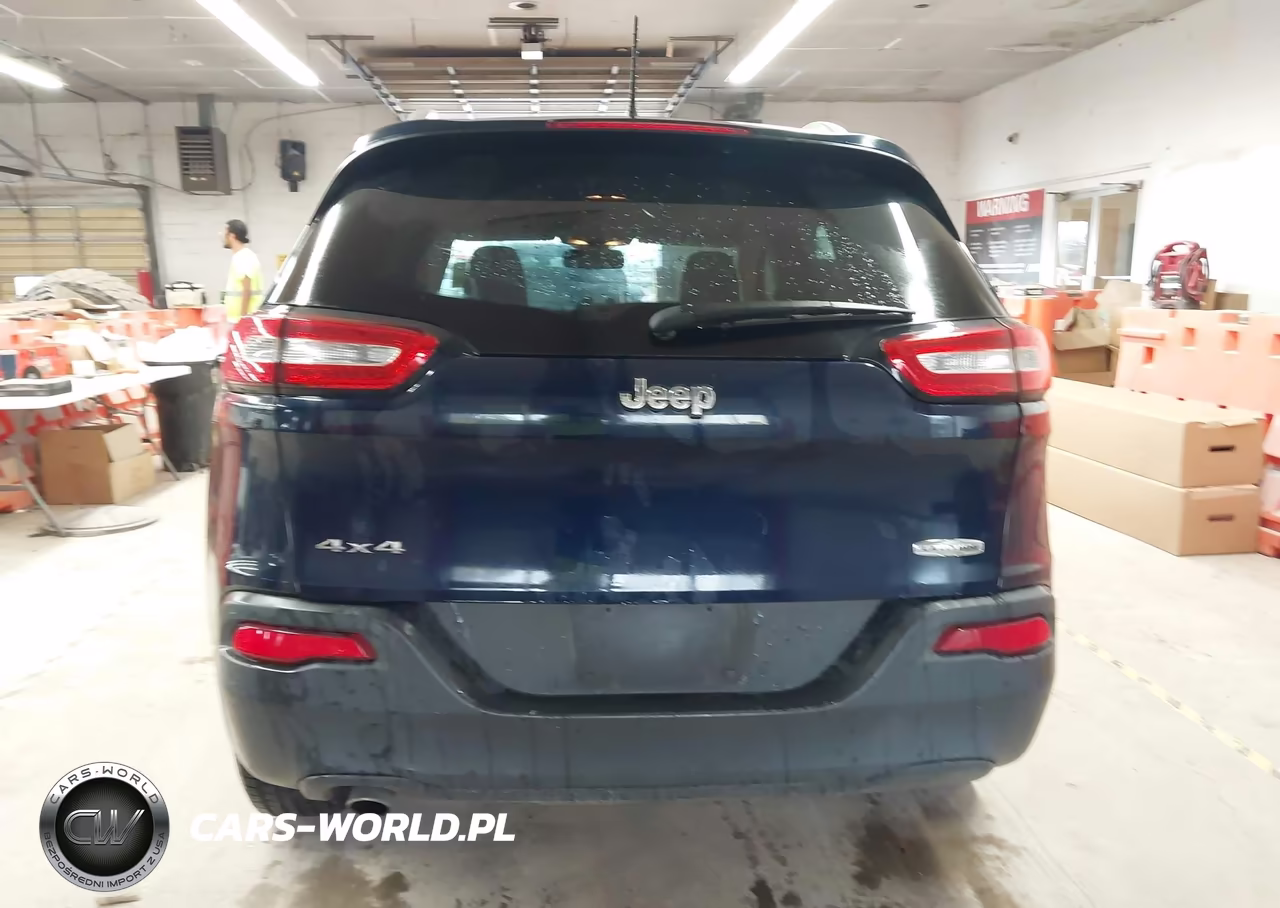 2014 Jeep Cherokee Latitude VIN:1C4PJMCB2EW266365 - 16