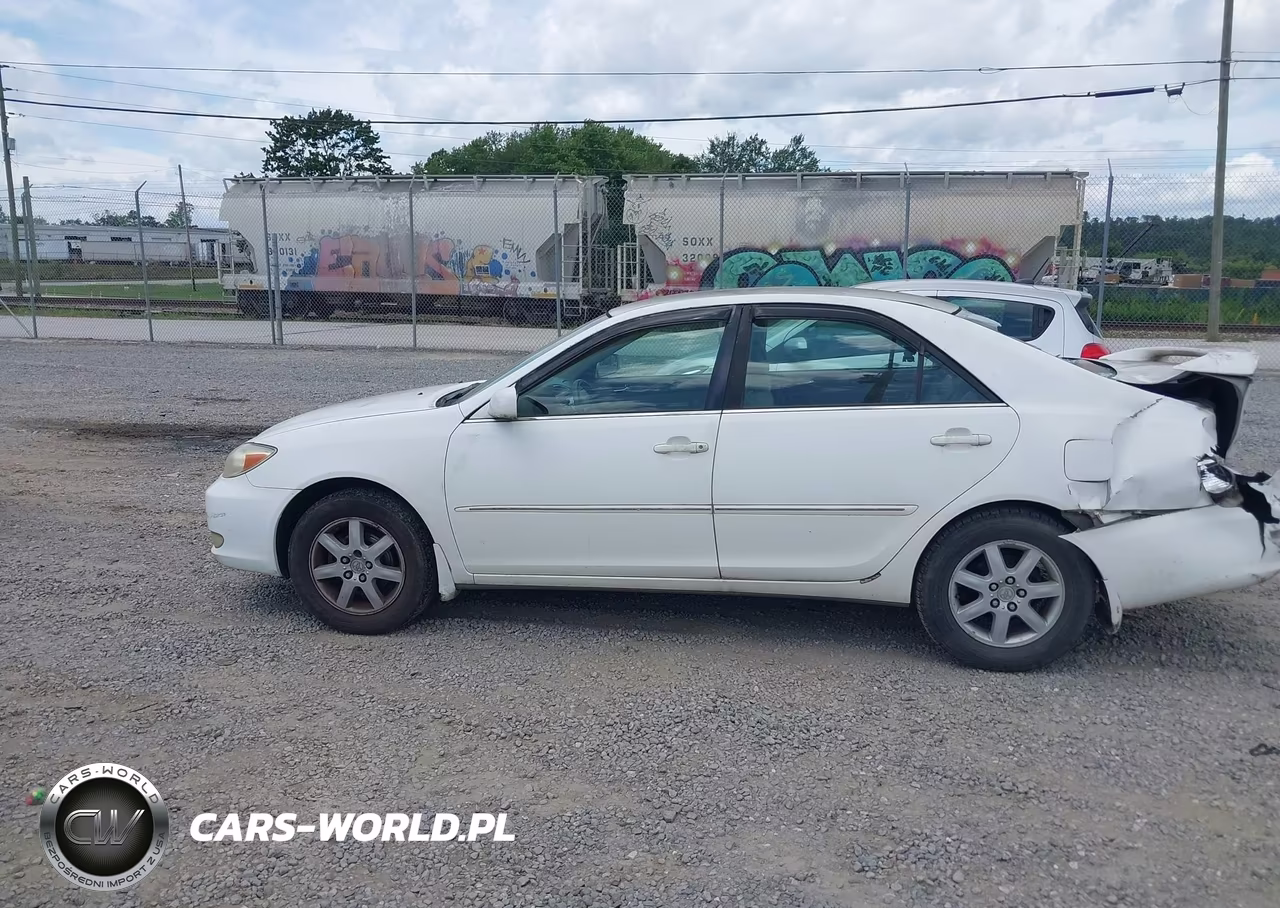 2003 Toyota Camry Xle VIN:4T1BE32K93U128076 - 14
