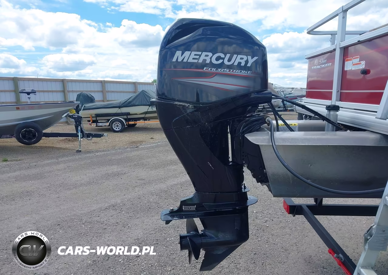 2019 Suntracker 7J513Tl15Kb002824 VIN:BUJ42131L819 - 10
