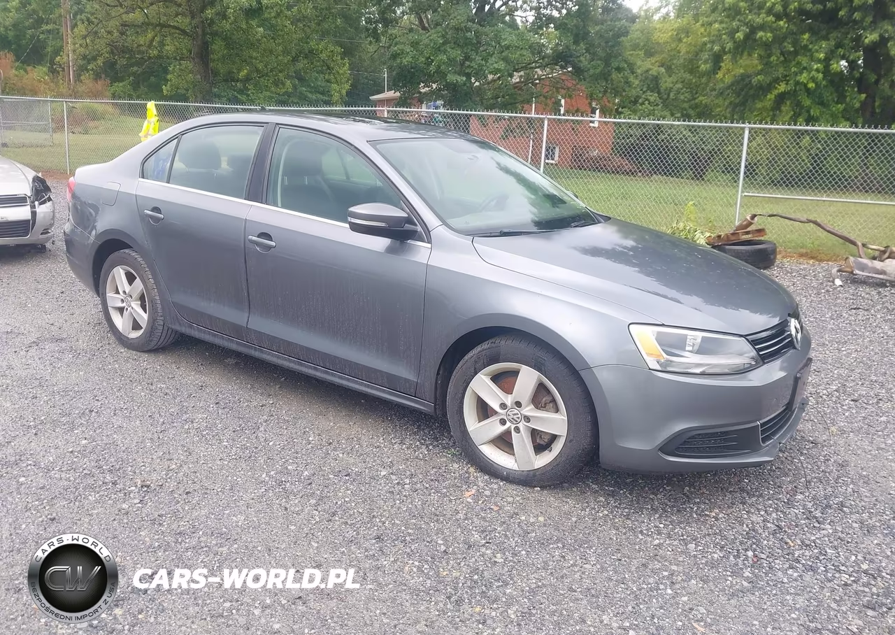 2013 Volkswagen Jetta 2.0L Tdi – zdjęcie 1 z 13