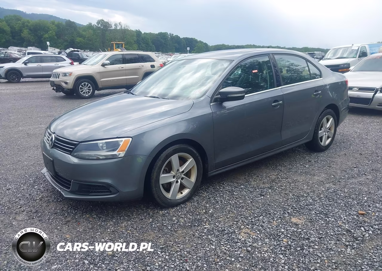 2013 Volkswagen Jetta 2.0L Tdi VIN:3VWLL7AJ3DM389754 - 2