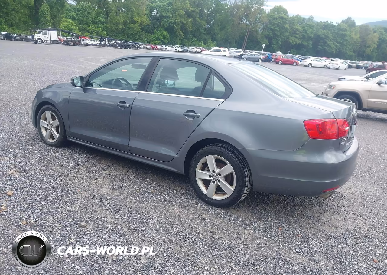 2013 Volkswagen Jetta 2.0L Tdi VIN:3VWLL7AJ3DM389754 - 3