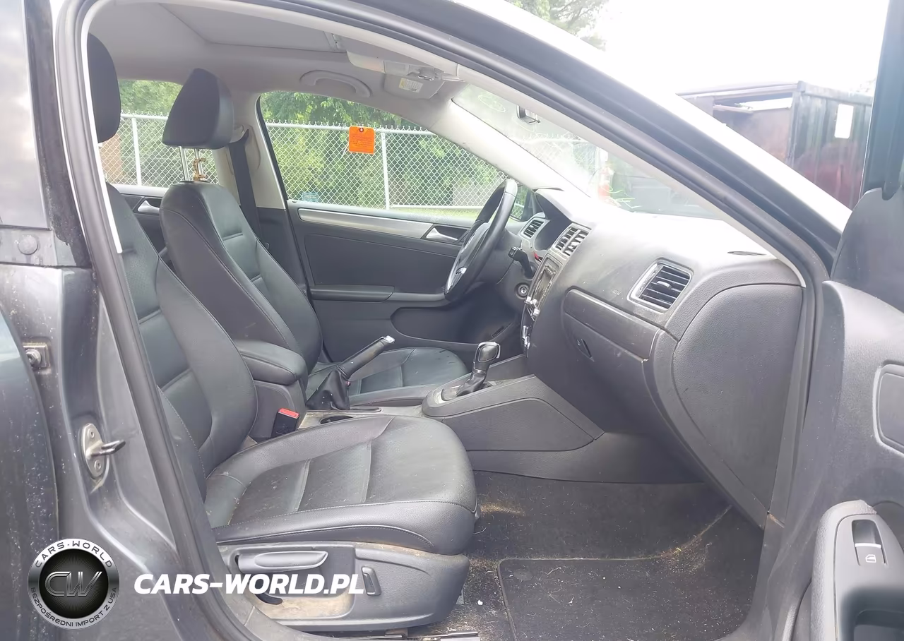 2013 Volkswagen Jetta 2.0L Tdi VIN:3VWLL7AJ3DM389754 - 5