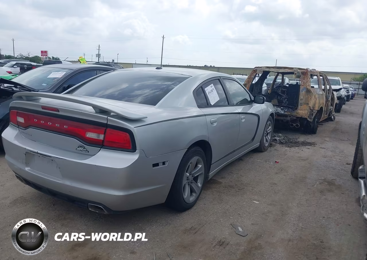 2012 Dodge Charger Se VIN:2C3CDXBG1CH270394 - 4