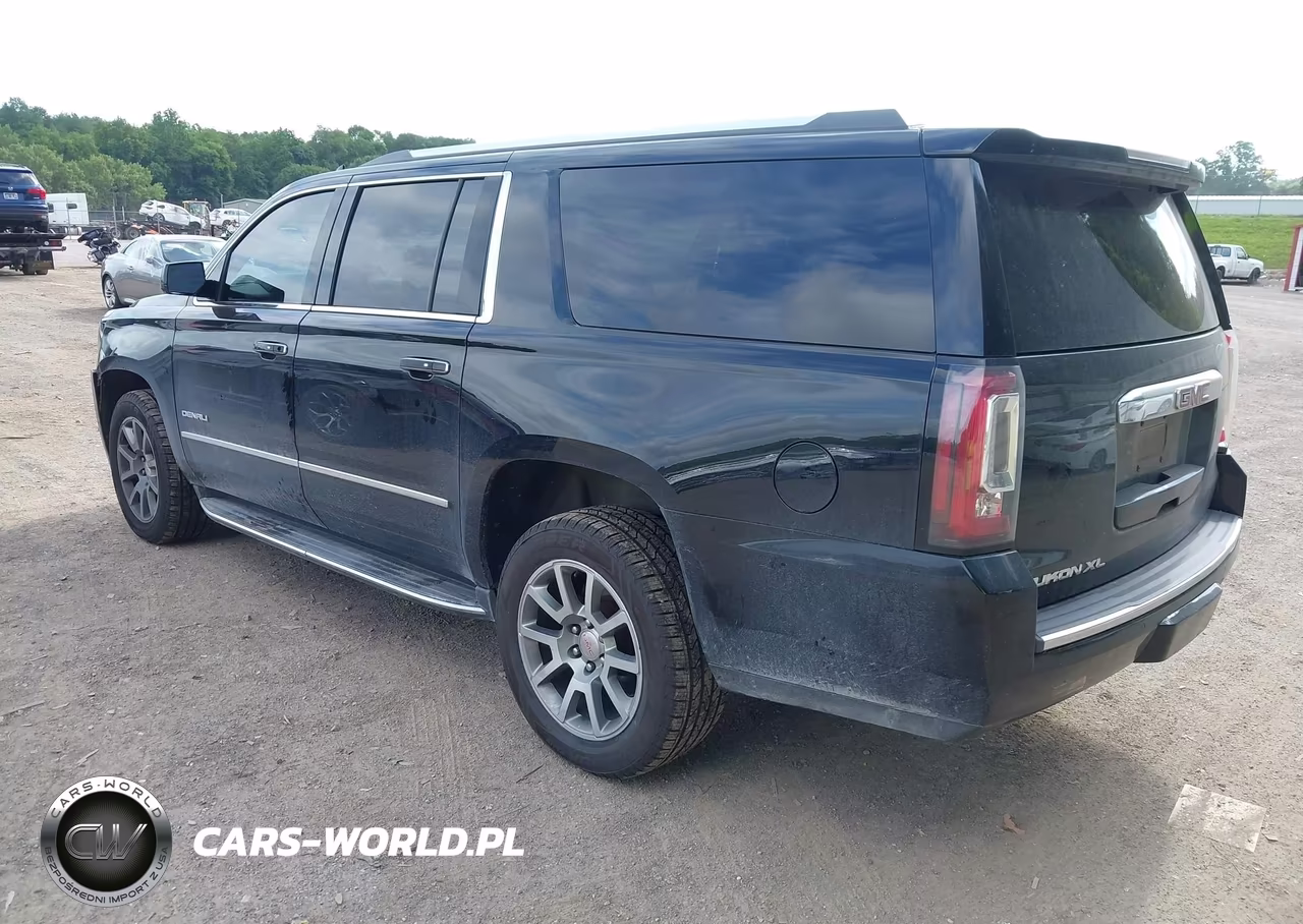 2018 GMC Yukon Xl Denali VIN:1GKS2HKJ7JR160420 - 3