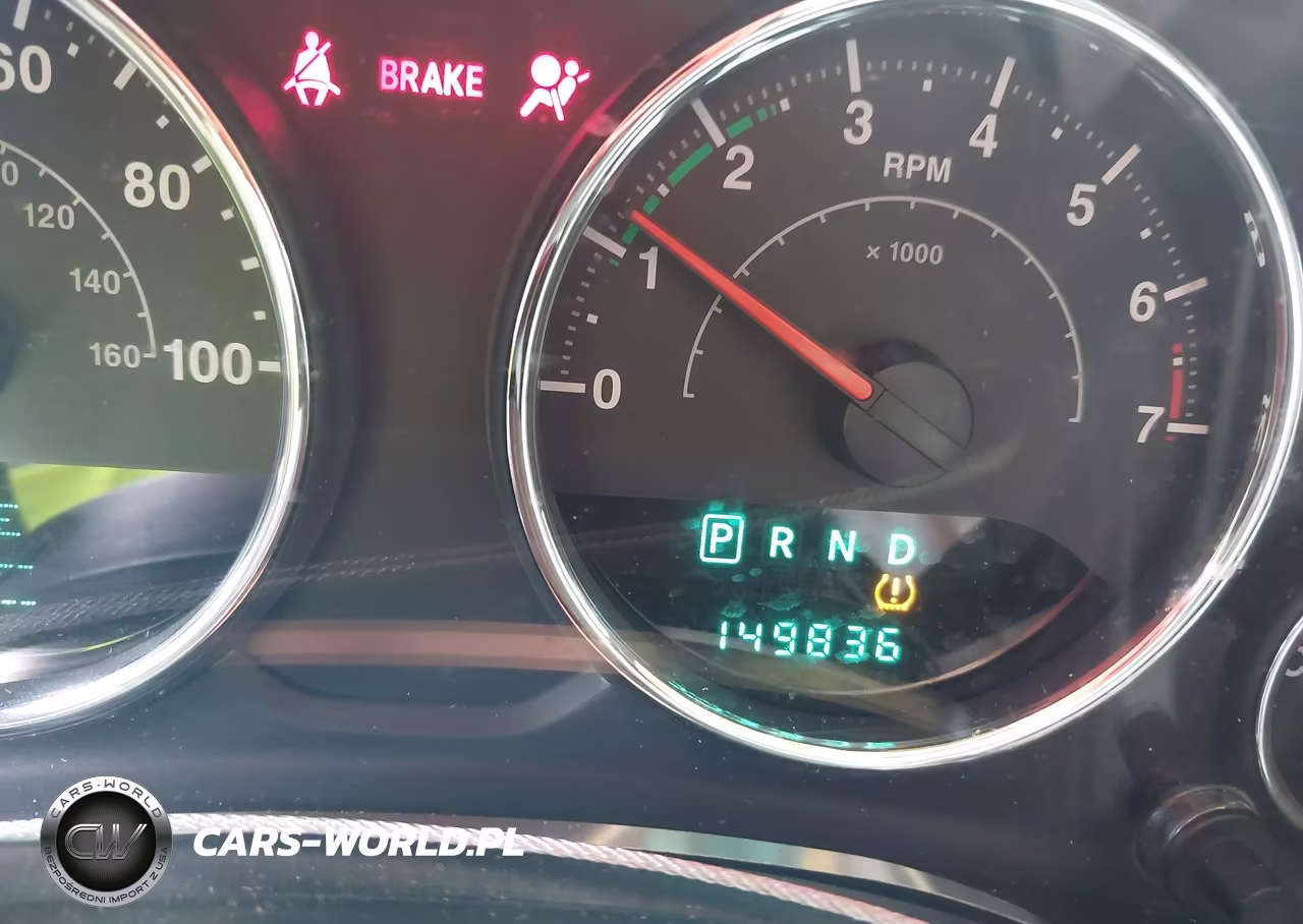 2013 Jeep Wrangler Unlimited Rubicon VIN:1C4BJWFGXDL571867 - 15