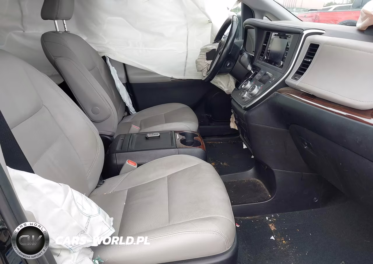 2019 Toyota Sienna Limited Premium 7 Passenger VIN:5TDDZ3DC6KS221194 - 5