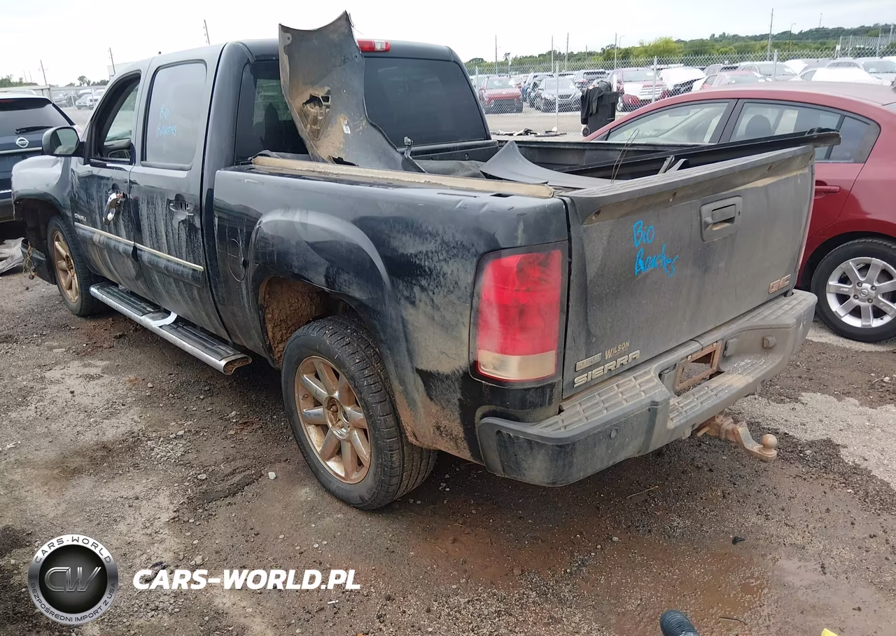 2011 GMC Sierra 1500 Denali VIN:3GTP2XE28BG119697 - 3