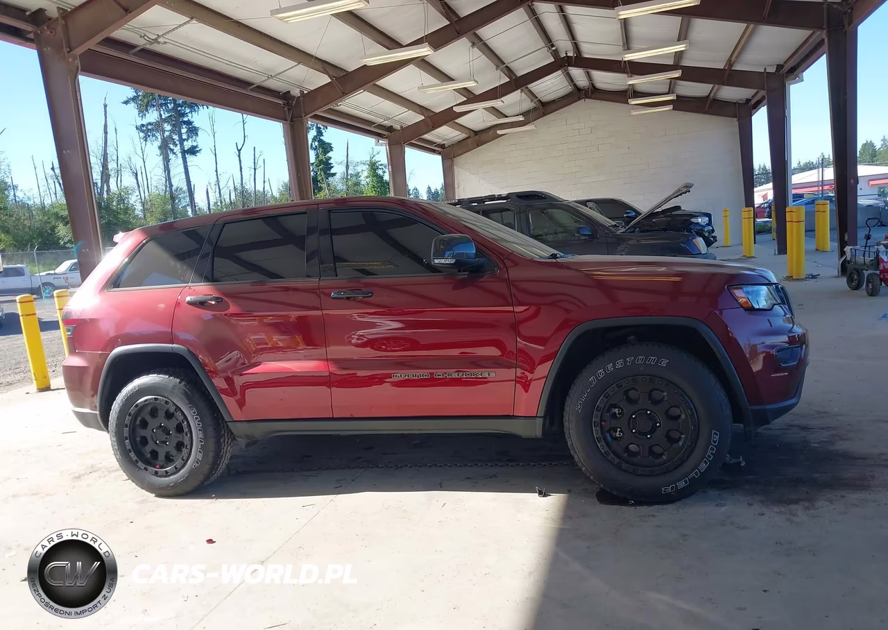 2021 Jeep Grand Cherokee Limited 4X4 VIN:1C4RJFBG6MC666415 - 13