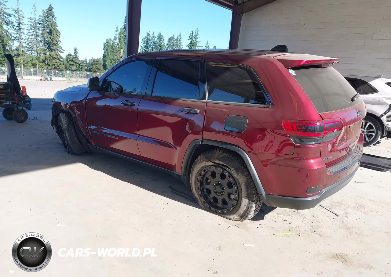 2021 Jeep Grand Cherokee Limited 4X4 VIN:1C4RJFBG6MC666415 - 3