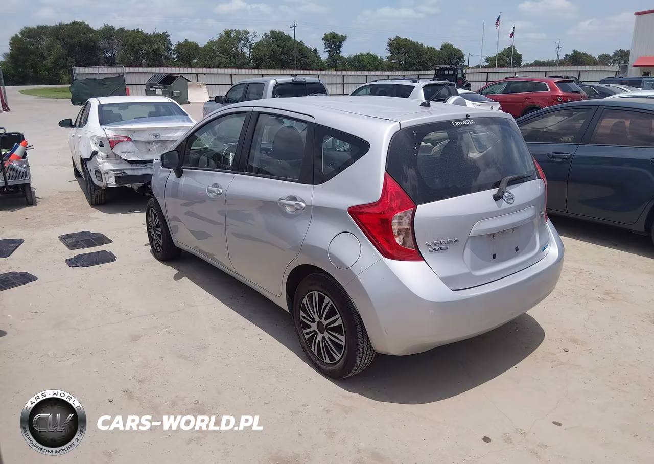 2015 Nissan Versa Note S (Sr)-S Plus-Sl-Sr-Sv VIN:3N1CE2CP0FL440026 - 3