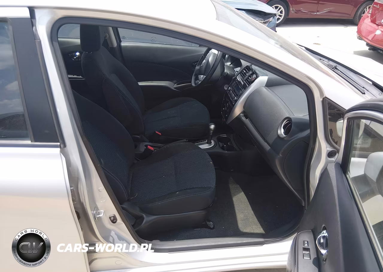 2015 Nissan Versa Note S (Sr)-S Plus-Sl-Sr-Sv VIN:3N1CE2CP0FL440026 - 5