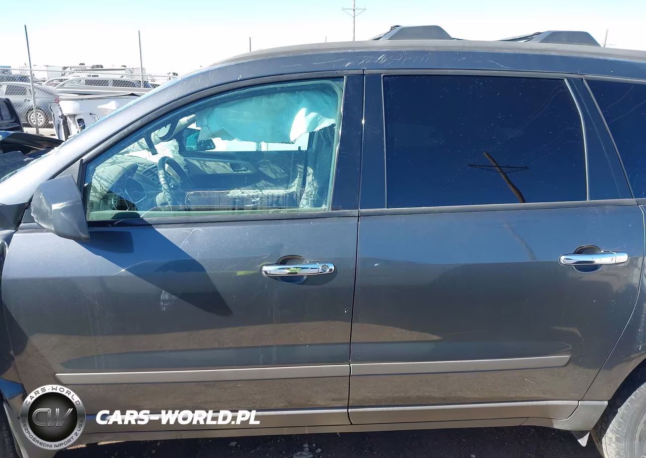 2011 Chevrolet Traverse Ls VIN:1GNKRFED5BJ294500 - 14