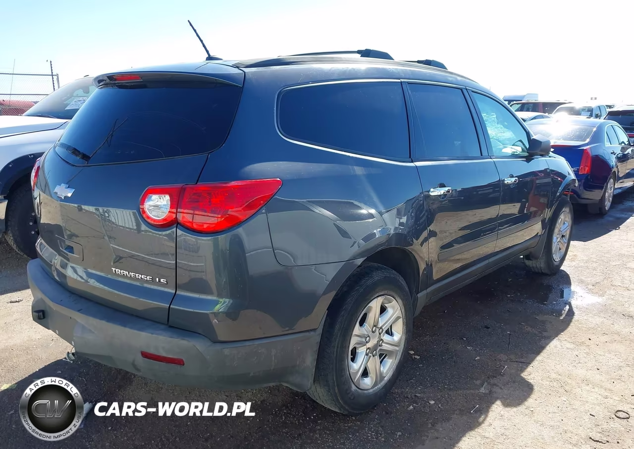 2011 Chevrolet Traverse Ls VIN:1GNKRFED5BJ294500 - 4