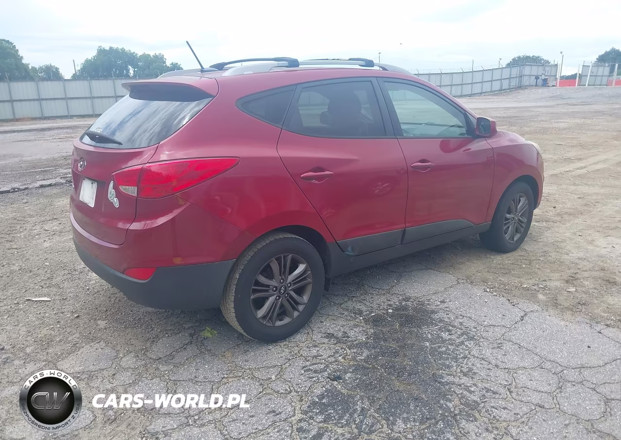 2014 Hyundai Tucson Se VIN:KM8JU3AG4EU928377 - 4