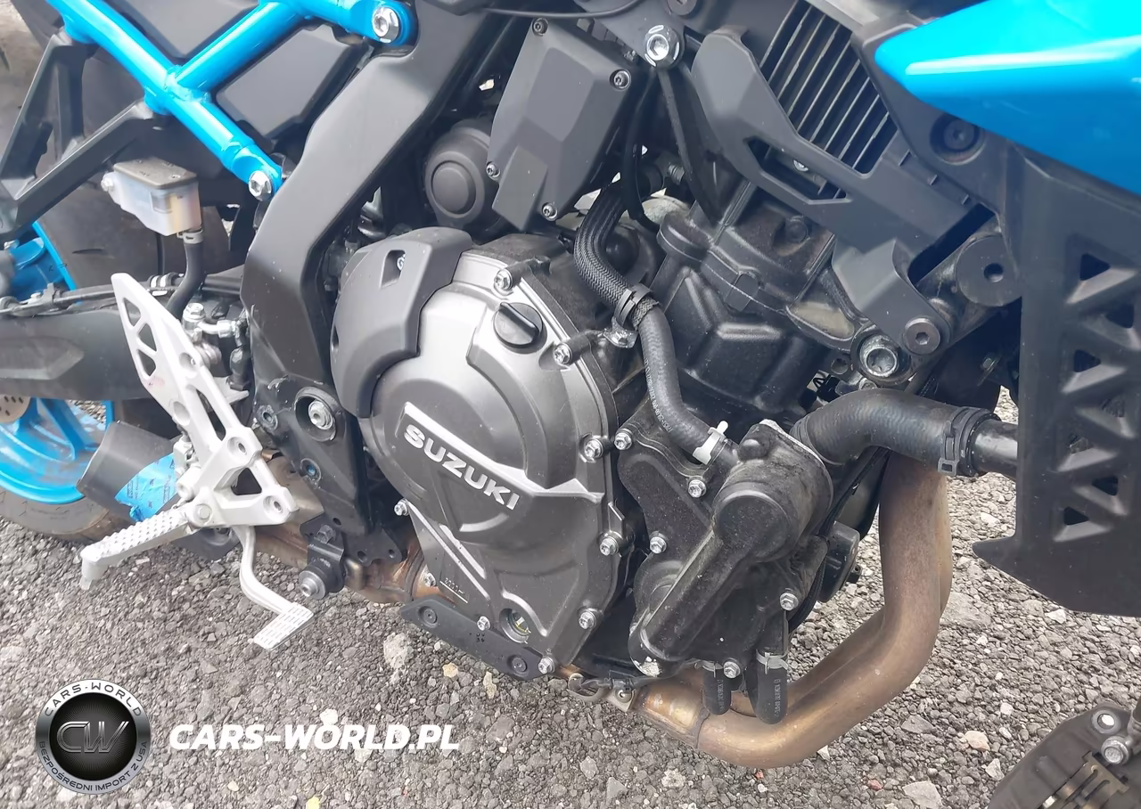 2024 Suzuki Gsx800 R VIN:JS1EM11B4R7101167 - 8
