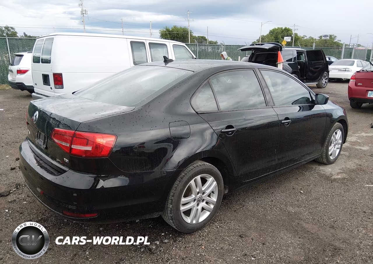2015 Volkswagen Jetta 2.0L Tdi S VIN:3VWLA7AJ0FM328323 - 4