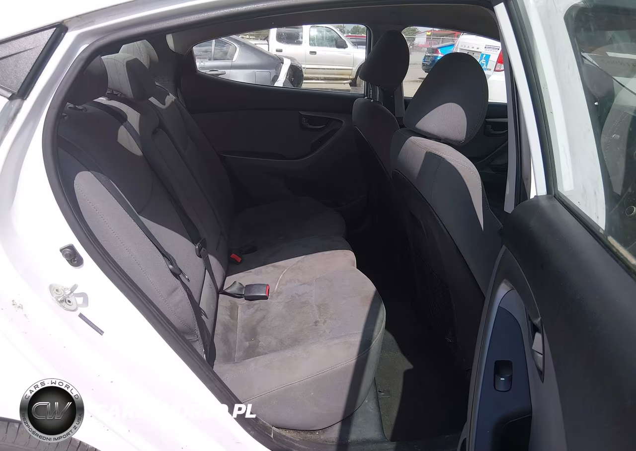 2015 Hyundai Elantra Se VIN:5NPDH4AE8FH618500 - 8
