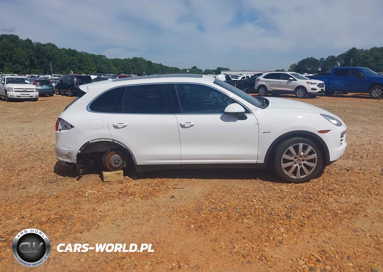 2014 Porsche Cayenne Diesel VIN:WP1AF2A20ELA82153 - 14