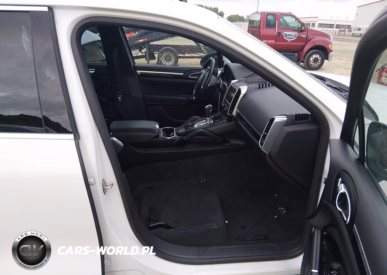 2014 Porsche Cayenne Diesel VIN:WP1AF2A20ELA82153 - 5