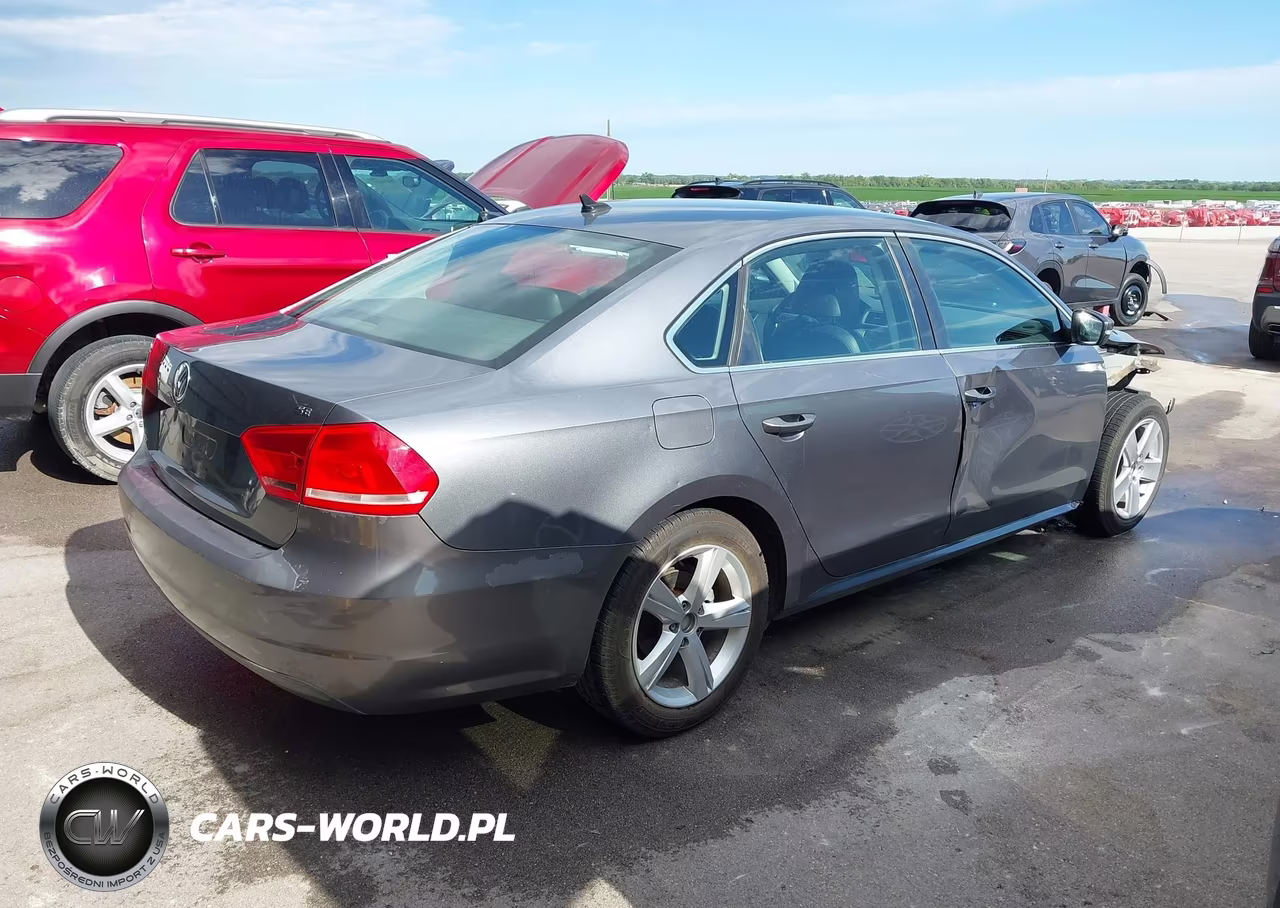 2013 Volkswagen Passat 2.5L Se VIN:1VWBP7A39DC046384 - 4