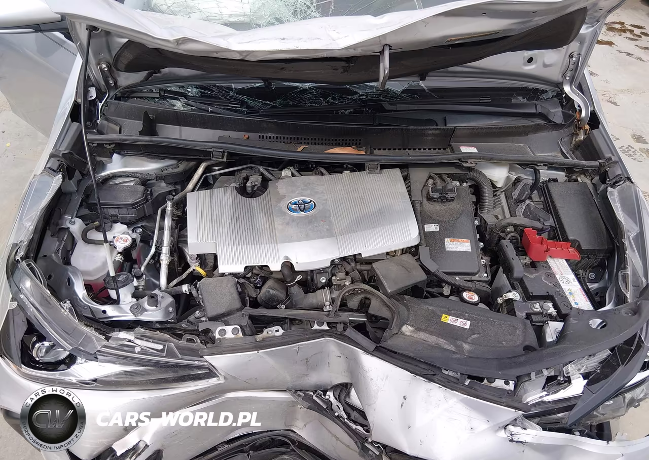 2022 Toyota Prius Le VIN:JTDKAMFUXN3180164 - 10