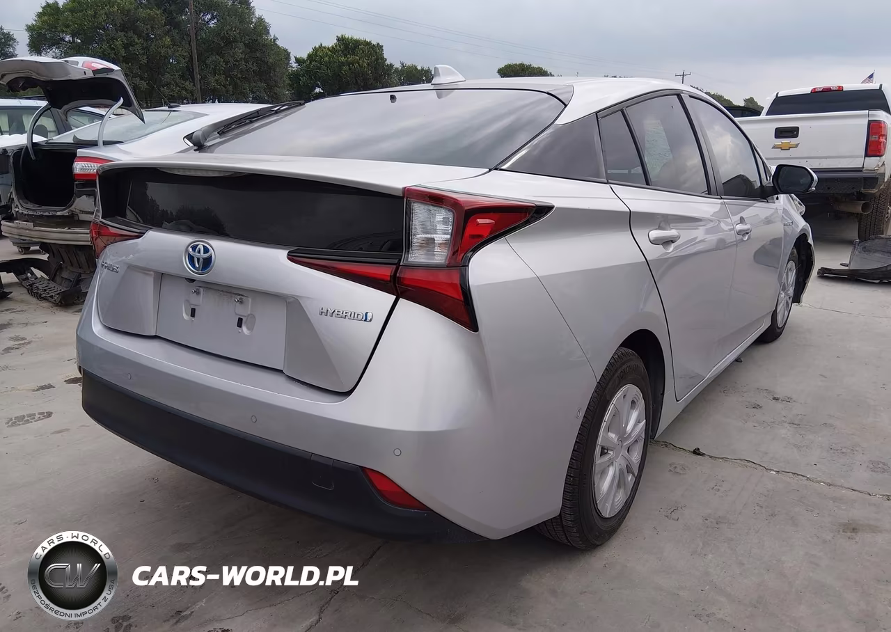 2022 Toyota Prius Le VIN:JTDKAMFUXN3180164 - 4