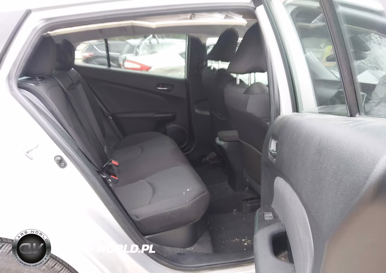 2022 Toyota Prius Le VIN:JTDKAMFUXN3180164 - 8