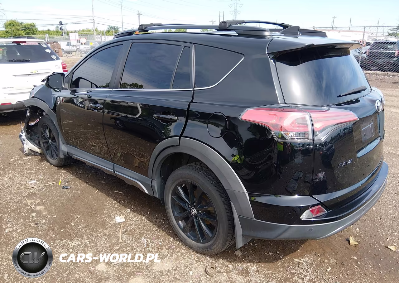 2018 Toyota Rav4 Adventure VIN:2T3RFREV3JW821198 - 3