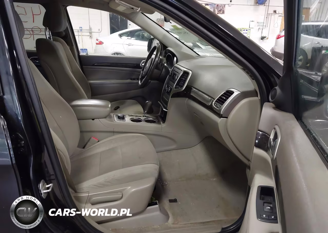 2011 Jeep Grand Cherokee Laredo VIN:1J4RR4GG0BC535381 - 5