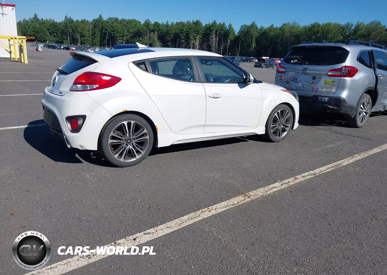 2016 Hyundai Veloster Turbo VIN:KMHTC6AEXGU296001 - 4