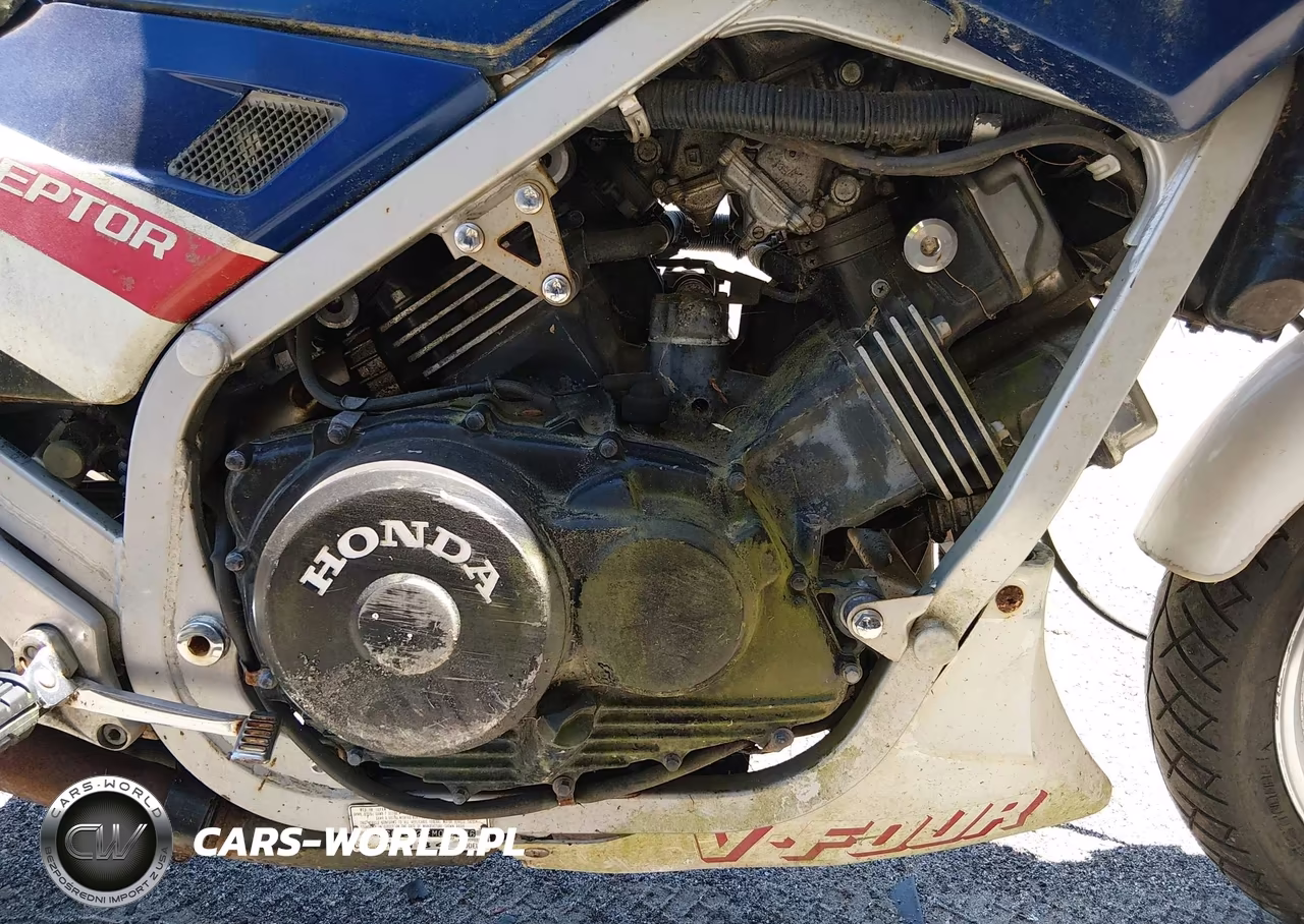 1984 Honda Vf1000 F VIN:JH2SC1502EM002046 - 8