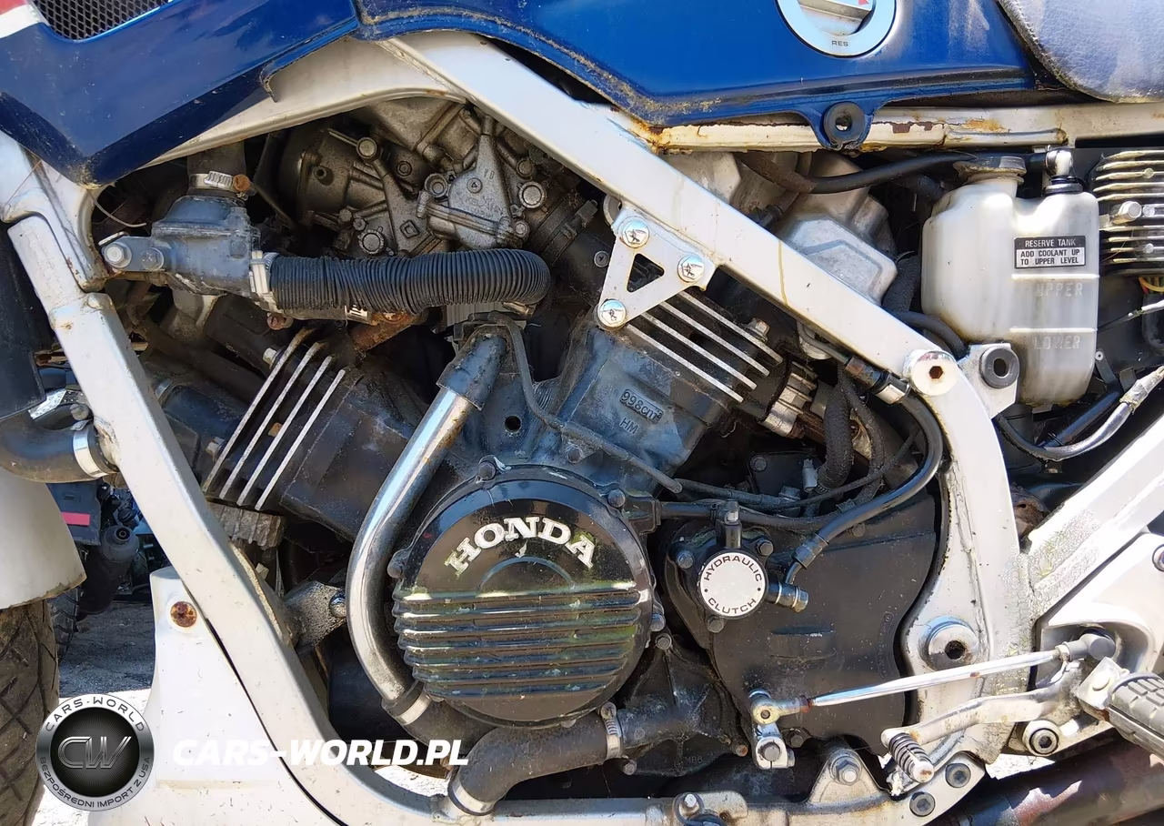 1984 Honda Vf1000 F VIN:JH2SC1502EM002046 - 9