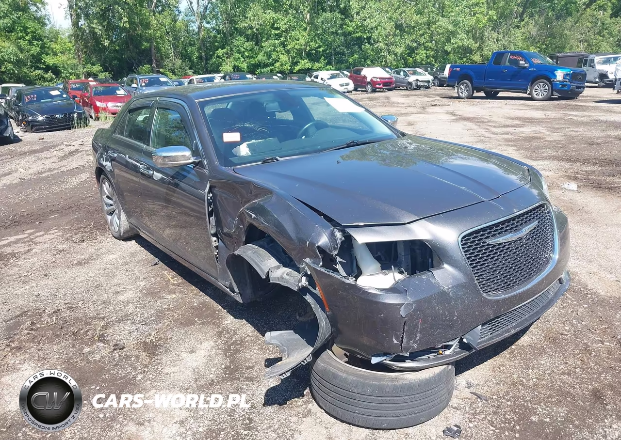 2018 Chrysler 300 Limited
