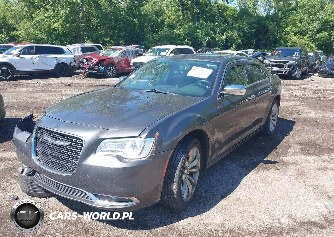 2018 Chrysler 300 Limited VIN:2C3CCAEG9JH193735 - 2