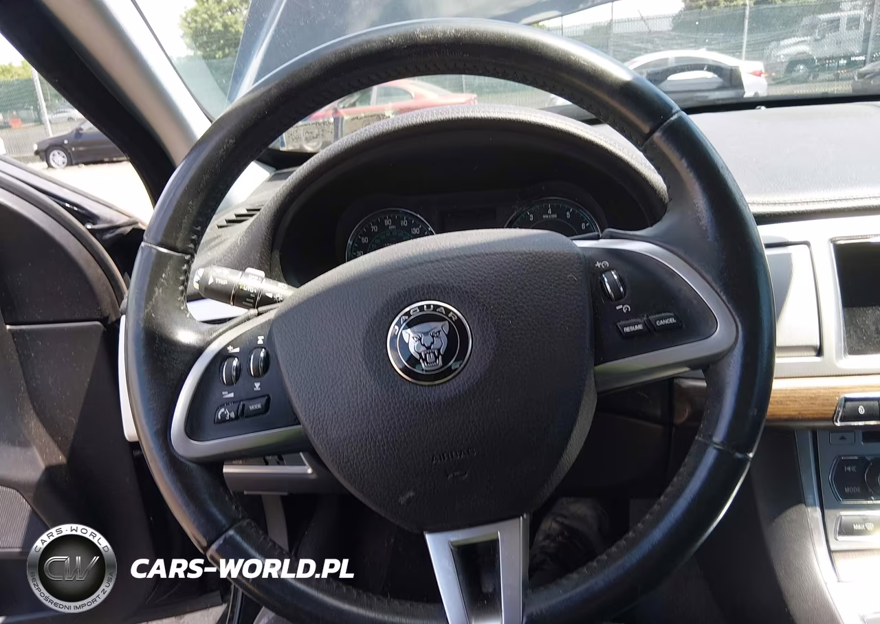 2014 Jaguar Xf I4 T VIN:SAJWA0ES2EPU20781 - 13