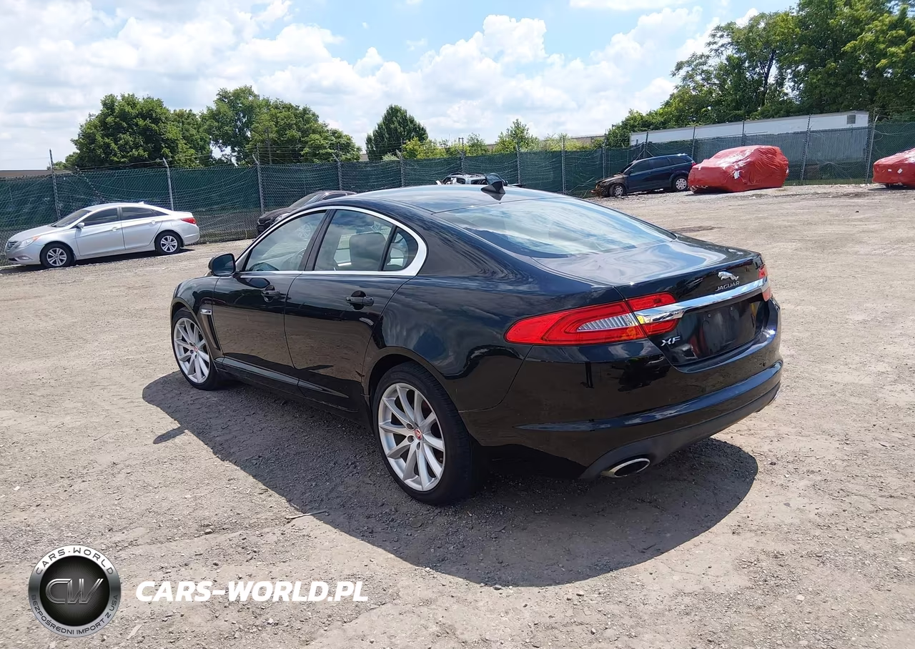 2014 Jaguar Xf I4 T VIN:SAJWA0ES2EPU20781 - 3