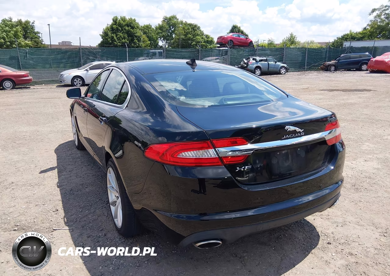 2014 Jaguar Xf I4 T VIN:SAJWA0ES2EPU20781 - 6