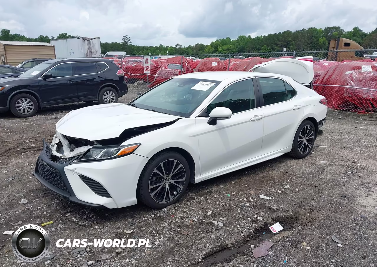 2018 Toyota Camry Se VIN:4T1B11HK8JU668328 - 2
