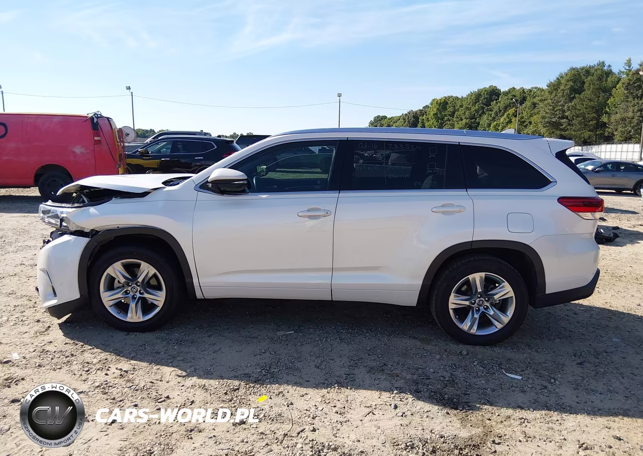 2019 Toyota Highlander Limited VIN:5TDYZRFH8KS306941 - 14