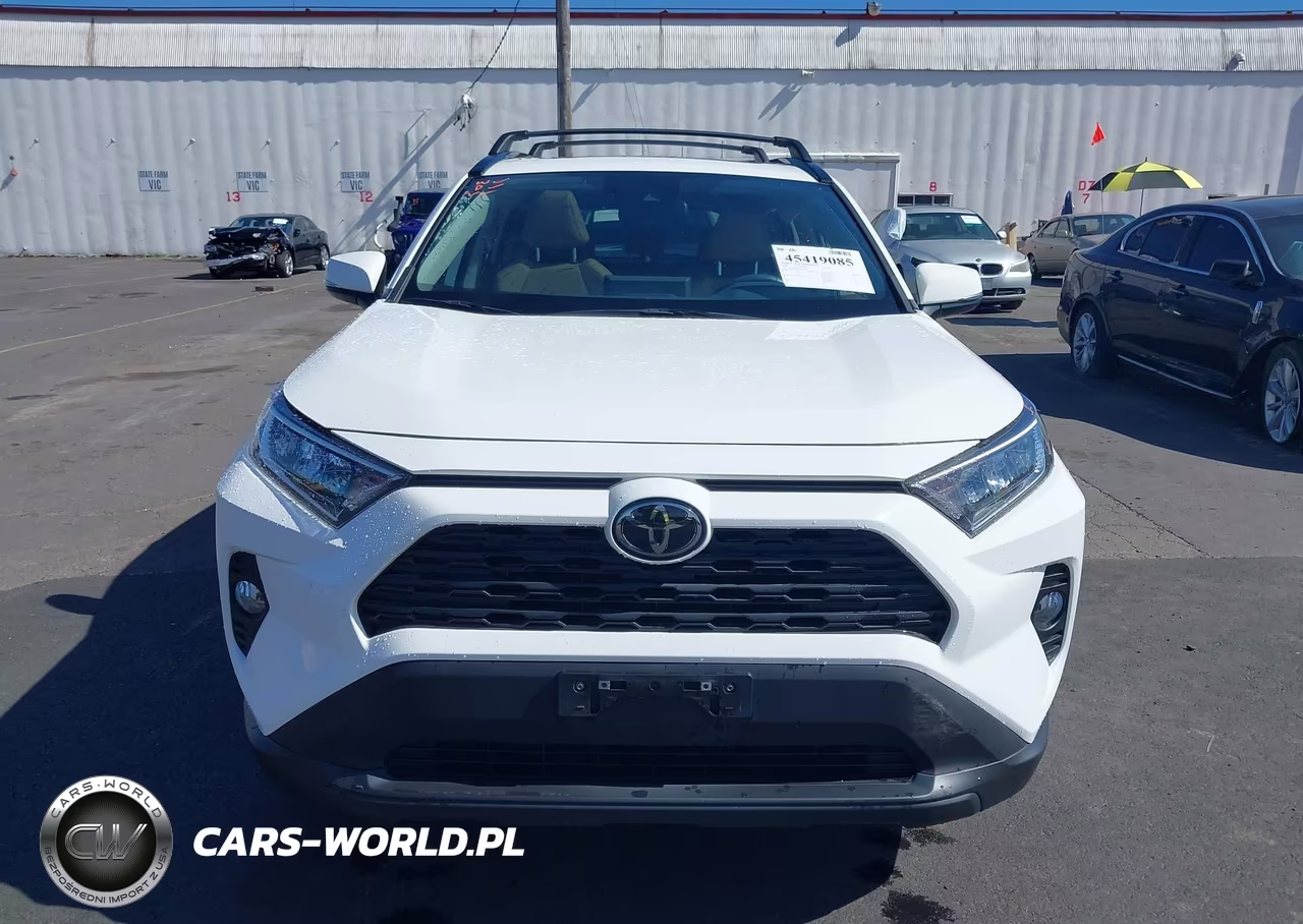 2020 Toyota Rav4 Xle Premium VIN:JTMA1RFV3LD052289 - 12