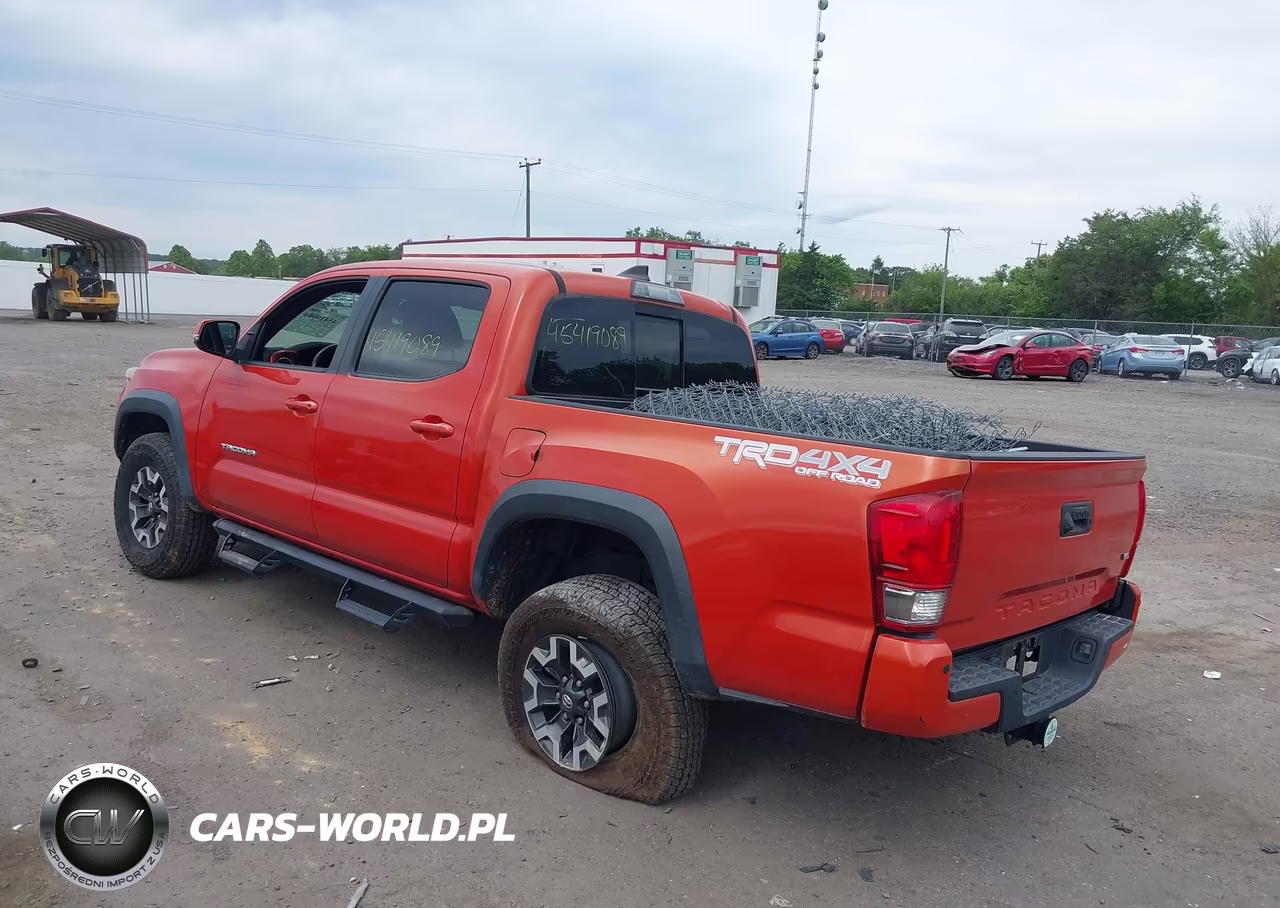 2017 Toyota Tacoma Trd Off Road VIN:3TMCZ5AN9HM067358 - 3