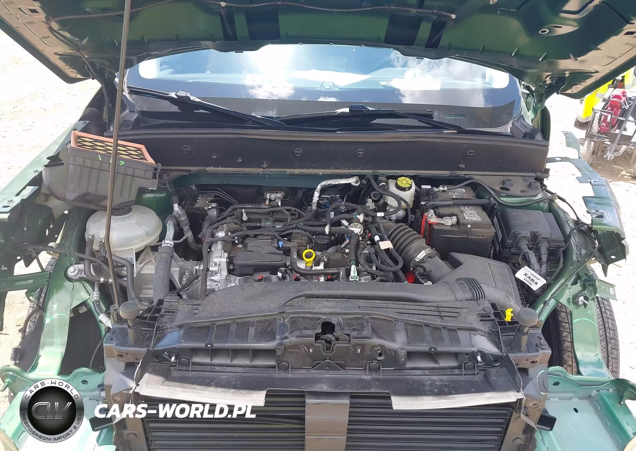 2024 Ford Bronco Sport Outer Banks VIN:3FMCR9C63RRF18331 - 10