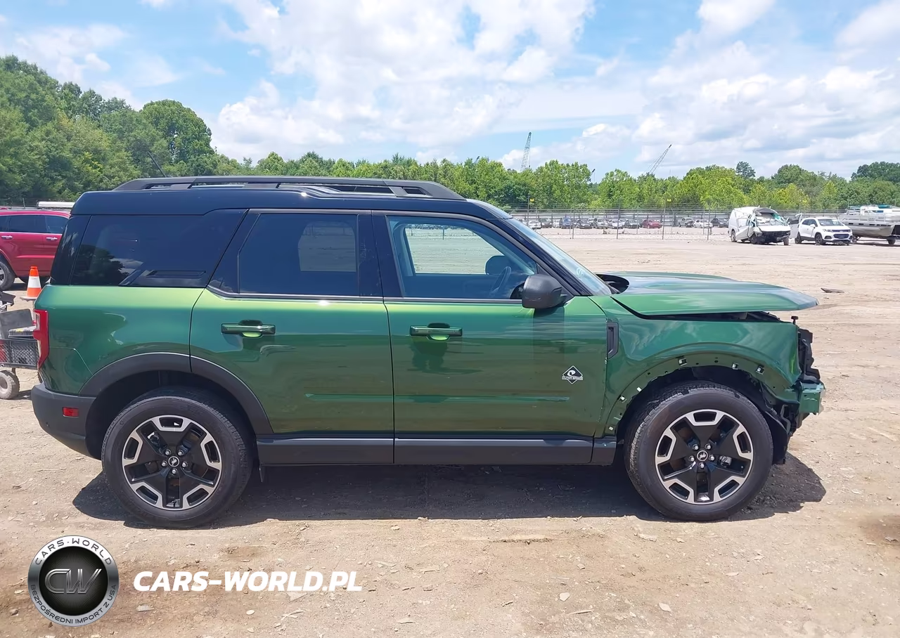 2024 Ford Bronco Sport Outer Banks VIN:3FMCR9C63RRF18331 - 14