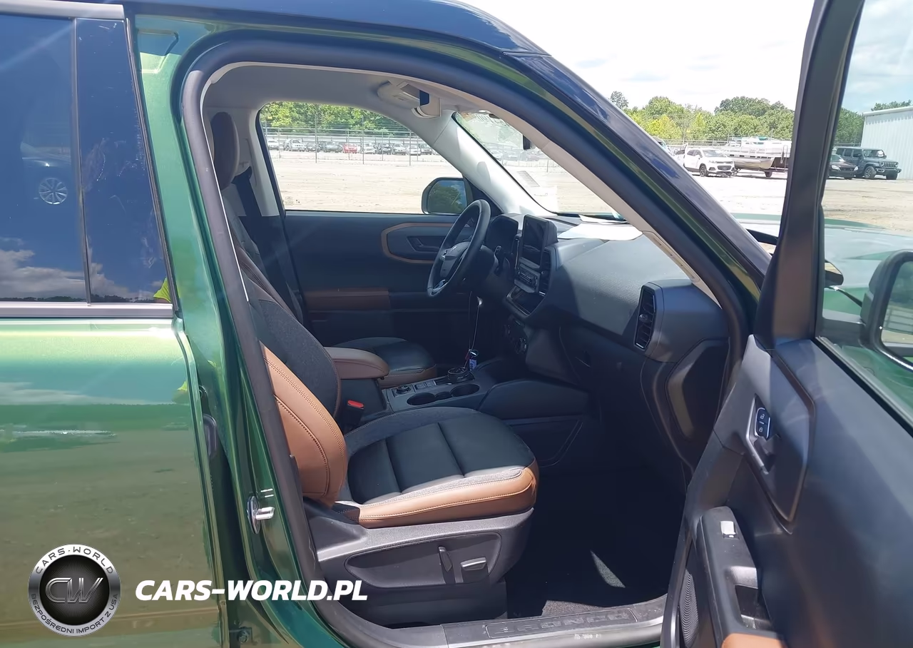 2024 Ford Bronco Sport Outer Banks VIN:3FMCR9C63RRF18331 - 5